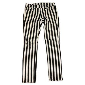 Hot Topic Black & White Stripe Skinny Jeans in 30W x 32L *Beetlejuice Inspired*